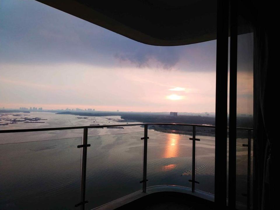 Rainbow Homestay Johor Bahru Zewnętrze zdjęcie