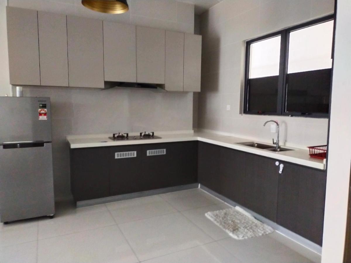 Rainbow Homestay Johor Bahru Zewnętrze zdjęcie