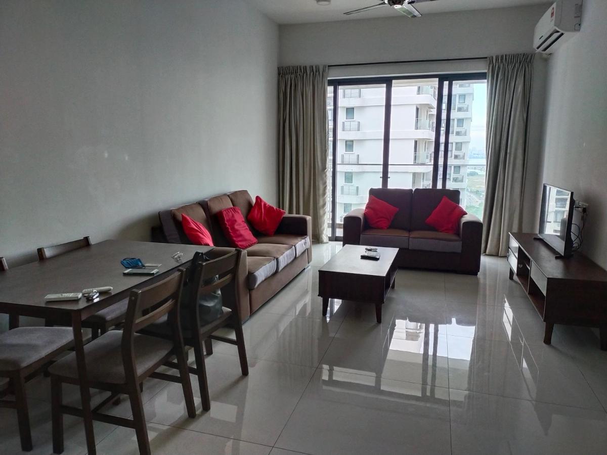 Rainbow Homestay Johor Bahru Zewnętrze zdjęcie