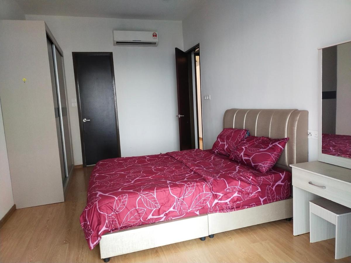 Rainbow Homestay Johor Bahru Zewnętrze zdjęcie