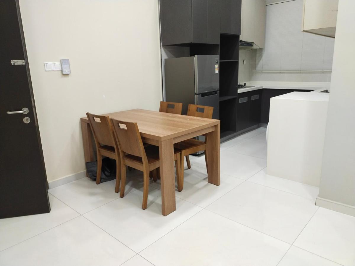 Rainbow Homestay Johor Bahru Zewnętrze zdjęcie