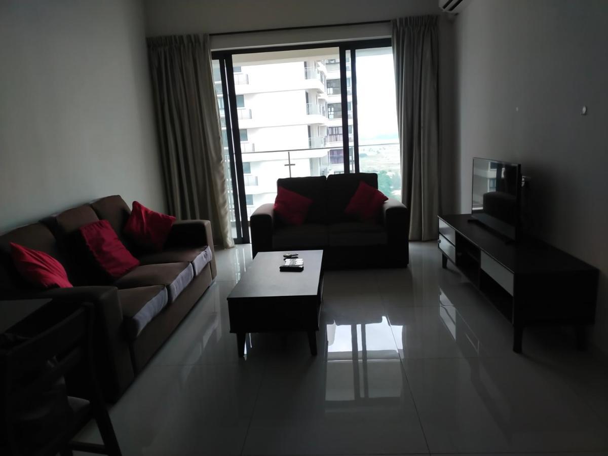Rainbow Homestay Johor Bahru Zewnętrze zdjęcie